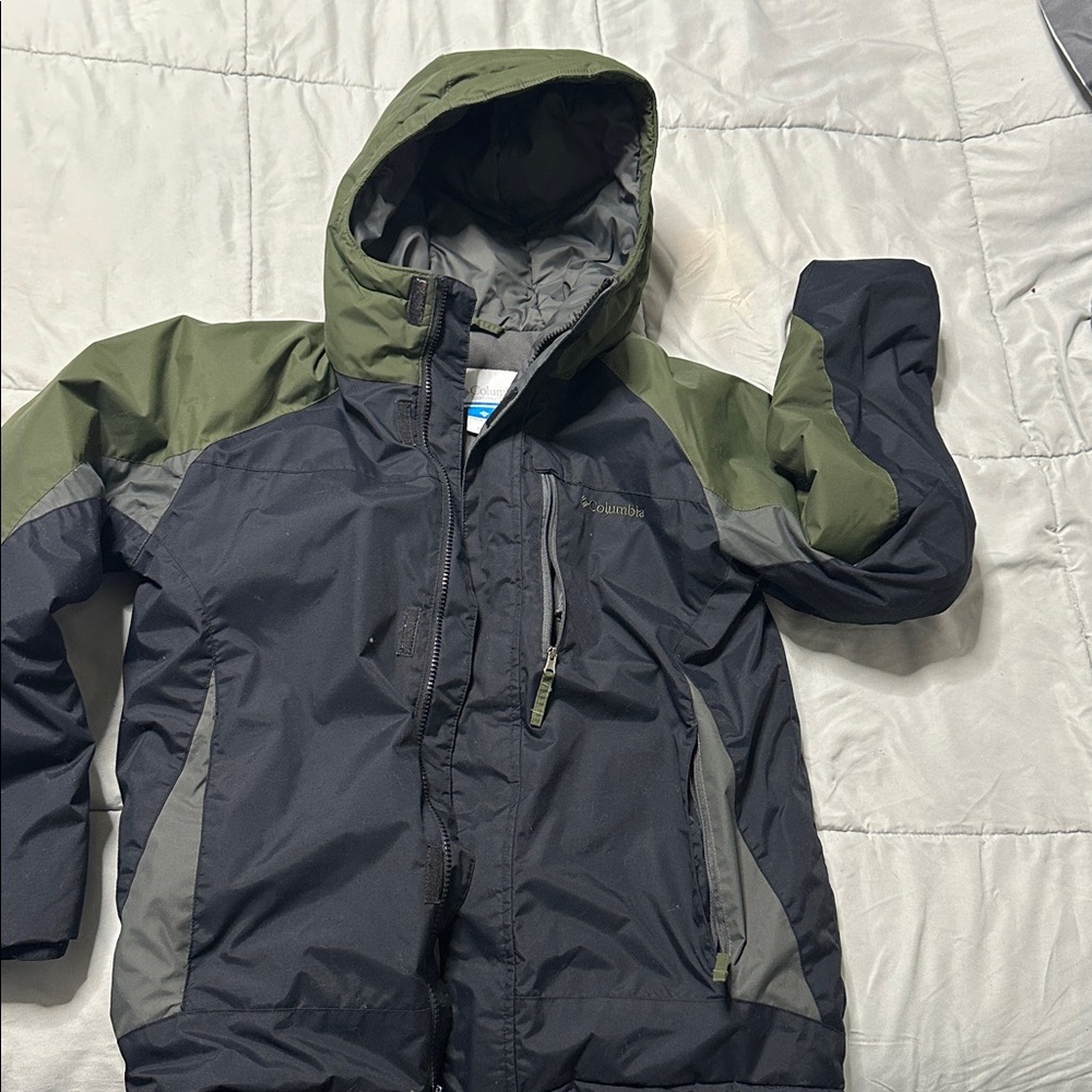 Columbia Peak to Park II Mid Insulated Puffer Jacket size 18/20 Youth